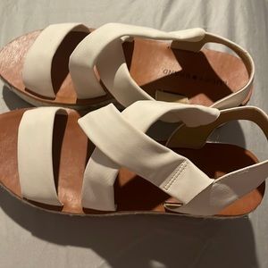 Lucky Brand Sandals